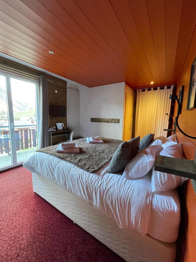 Hotel La Chaumiere モルジヌ エクステリア 写真