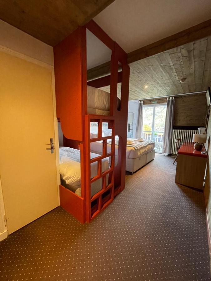 Hotel La Chaumiere モルジヌ エクステリア 写真