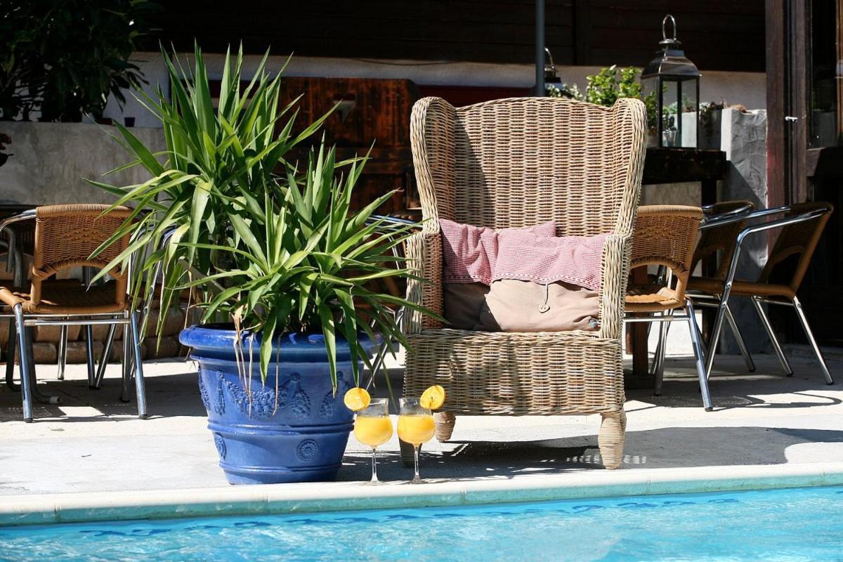 Hotel La Chaumiere モルジヌ エクステリア 写真