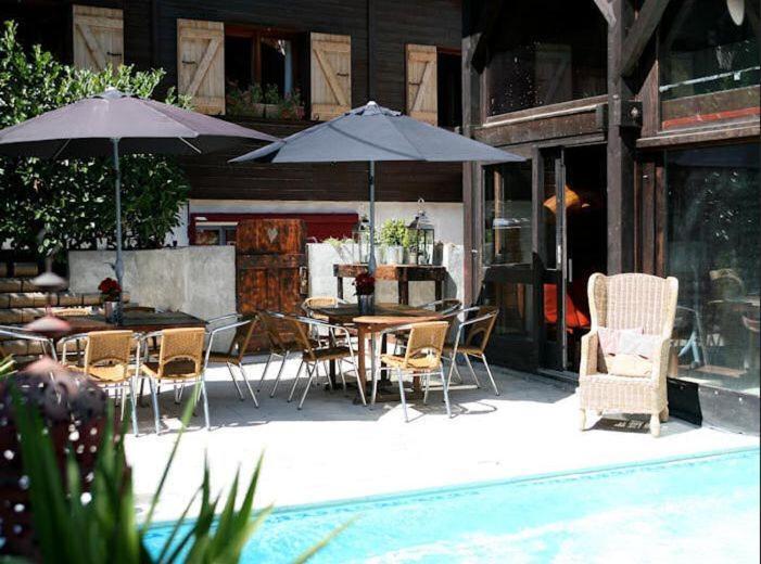 Hotel La Chaumiere モルジヌ エクステリア 写真