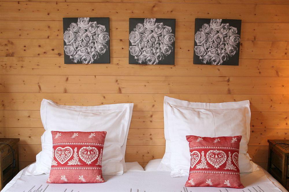 Hotel La Chaumiere モルジヌ エクステリア 写真